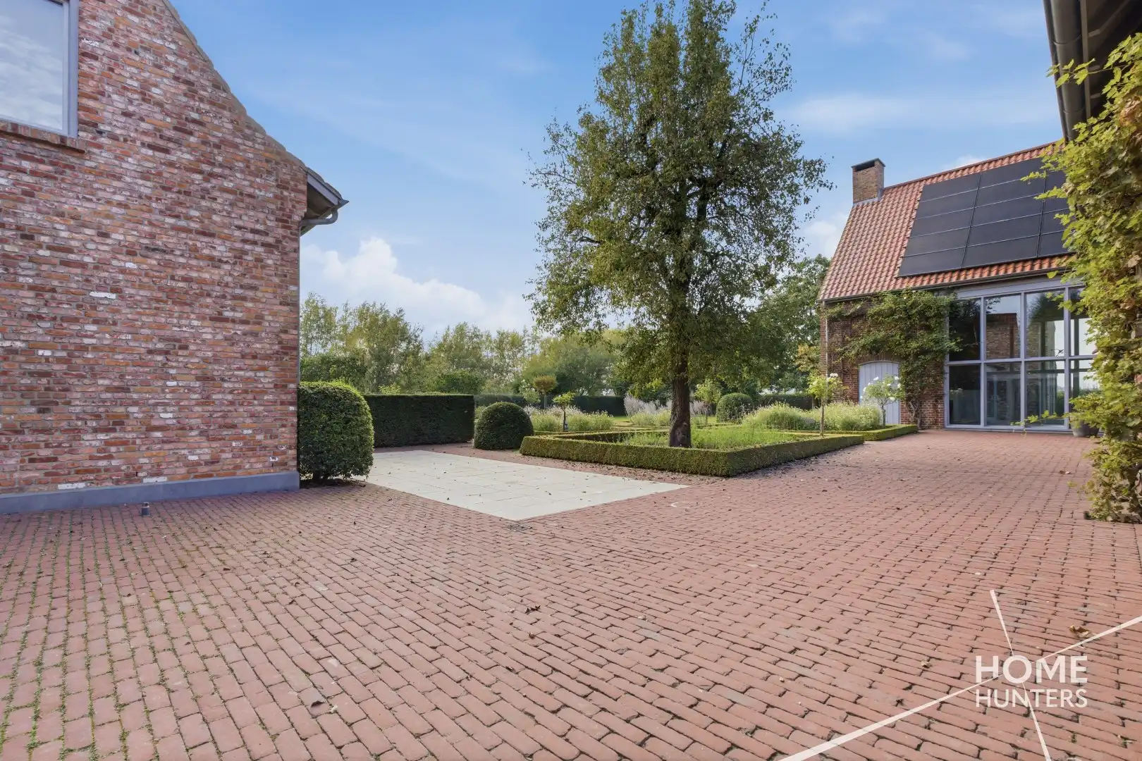 Exclusief luxedomein op 10.000 m² in het landelijke Heuvelland foto 40