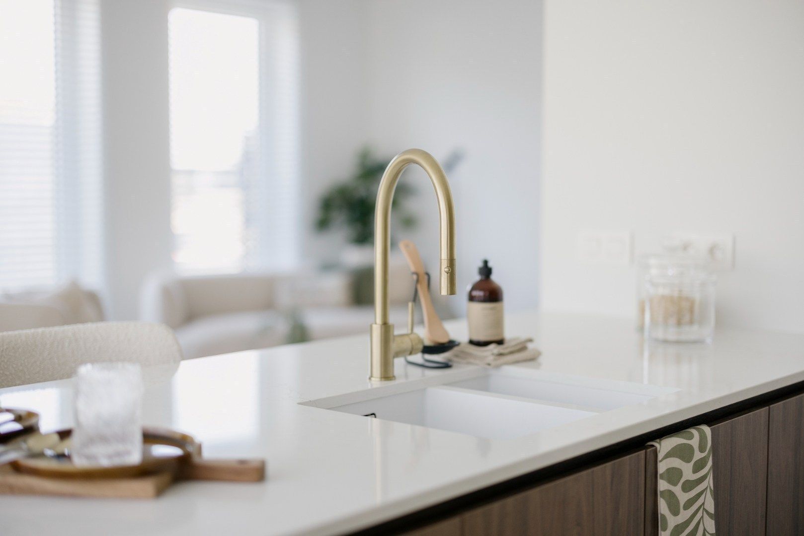 Kwalitatief woonproject met 19 woningen - 6% btw! foto {{pictureIndex}}