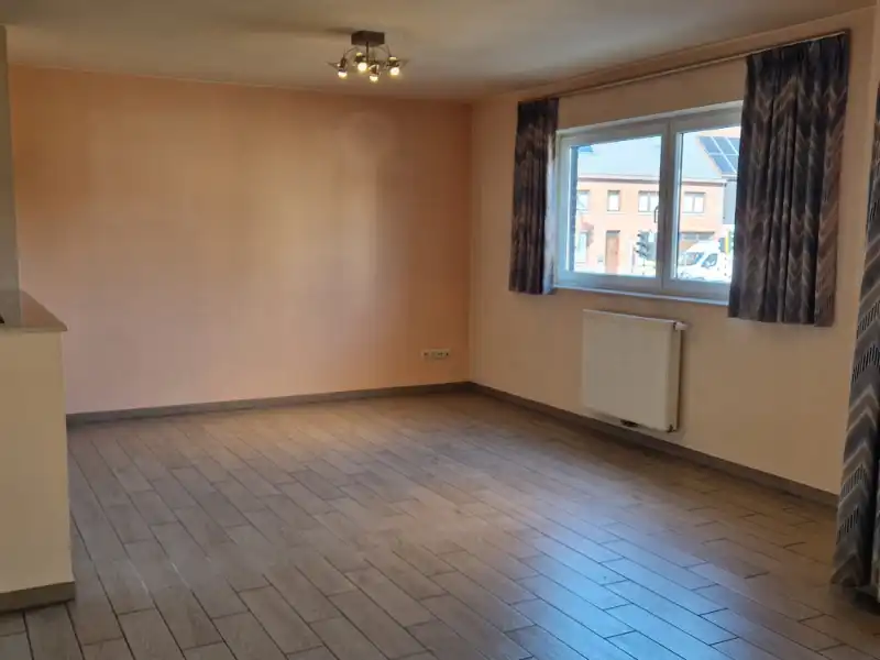 Gezellig appartement met twee slaapkamers, garage en groot terras foto 4