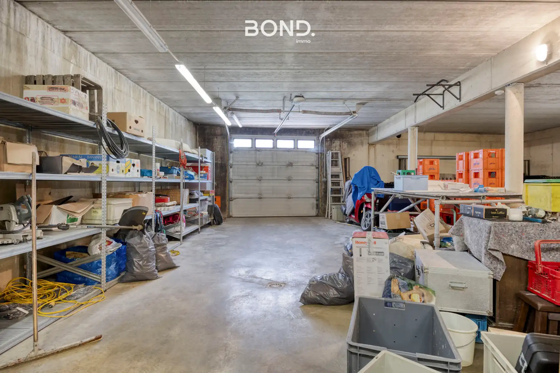 Woning met magazijn foto 5