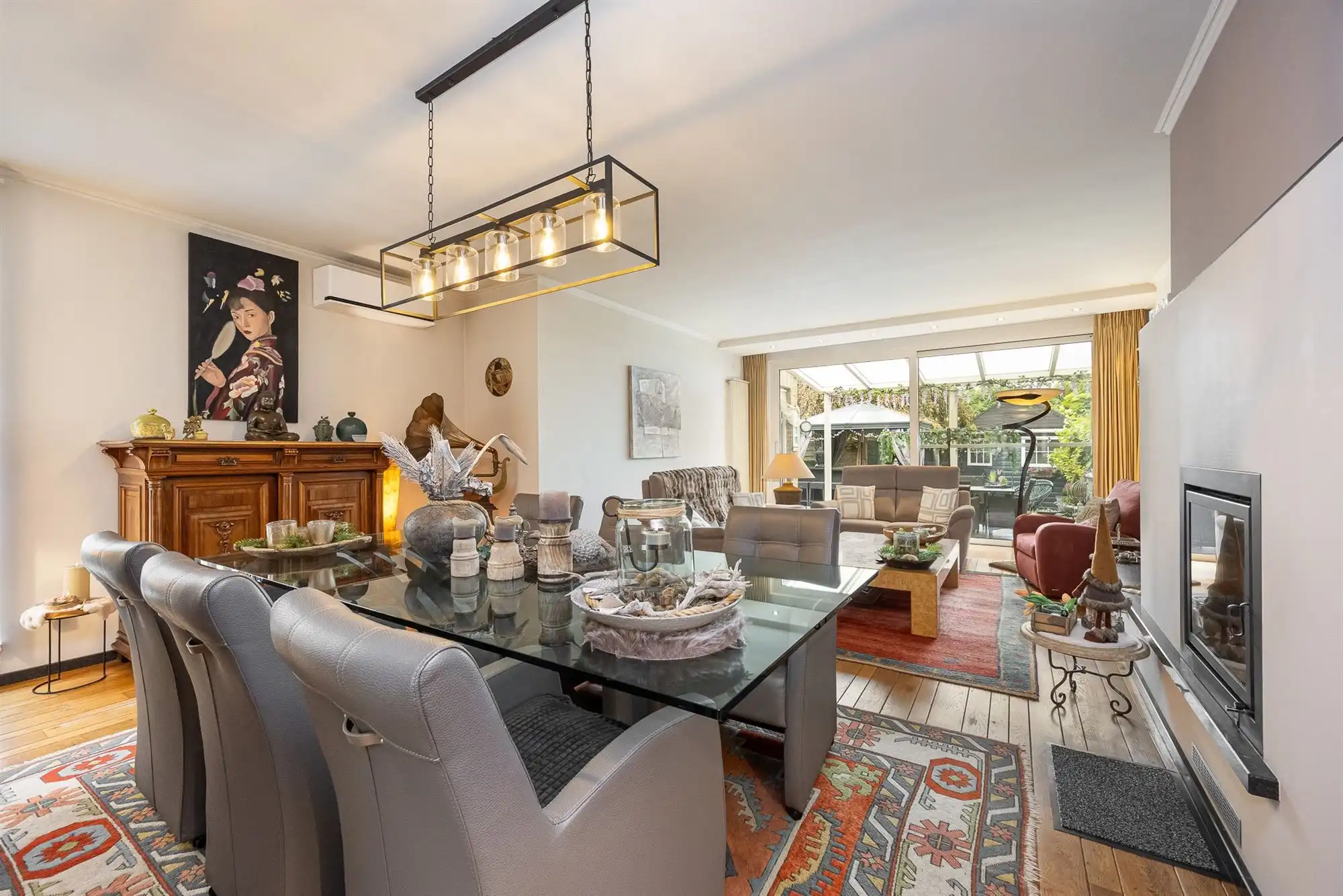 Instapklare woning met 4 slaapkamers en garage foto 9