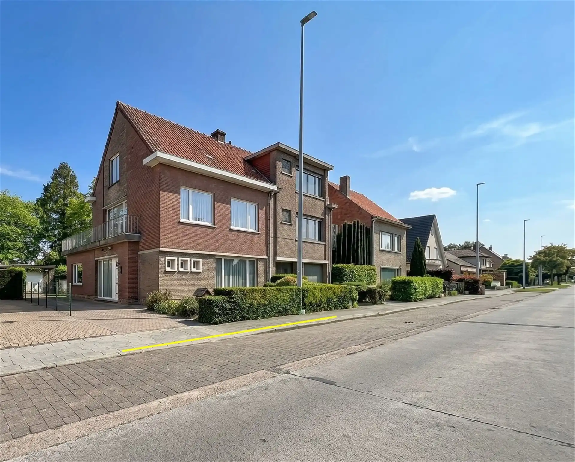 Hoofdfoto van de publicatie: Charmante half open bebouwing in centrum Sint-Gillis-Waas!