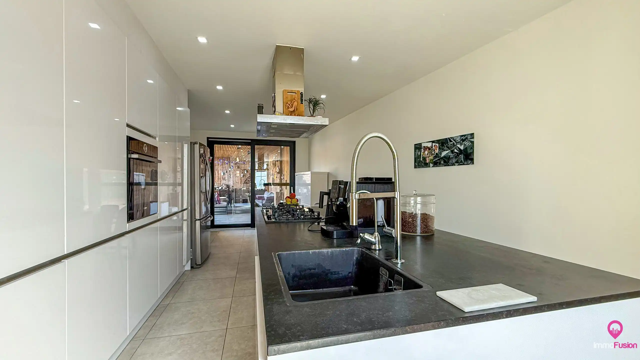 Instapklare woning met 5 slpks, rustig gelegen te Beringen! foto 3