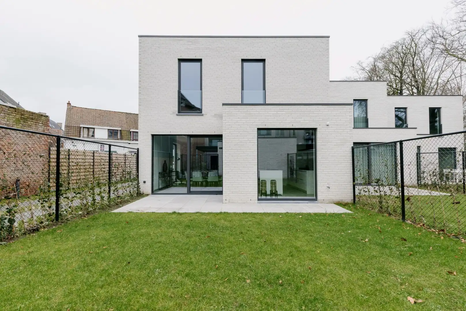 Instapklare nieuwbouwwoning in hartje Harelbeke - 6% btw! foto 2