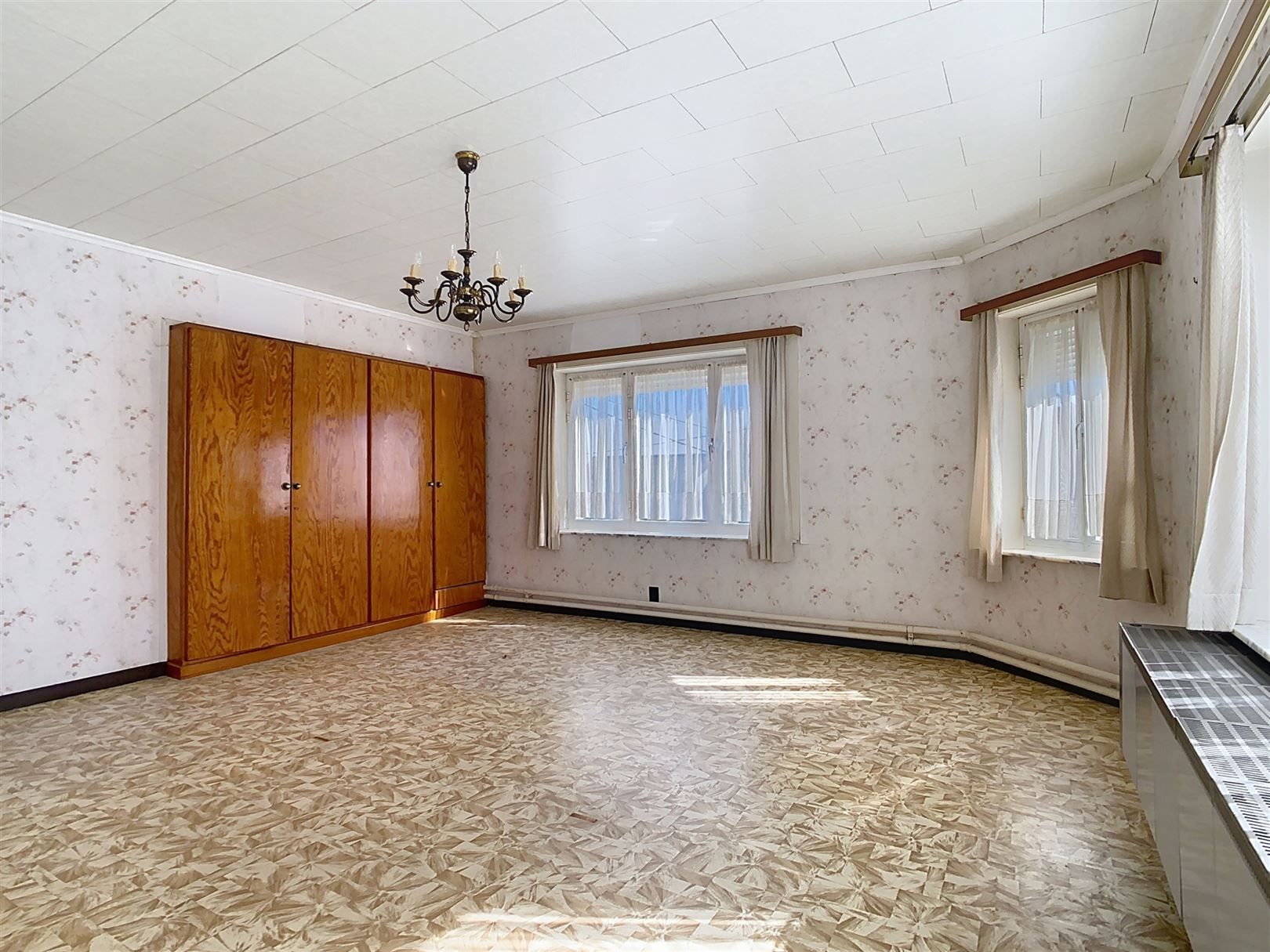 Te renoveren woning, 4 slpks, bijgebouwen, tuin, 9a 71ca  foto 26