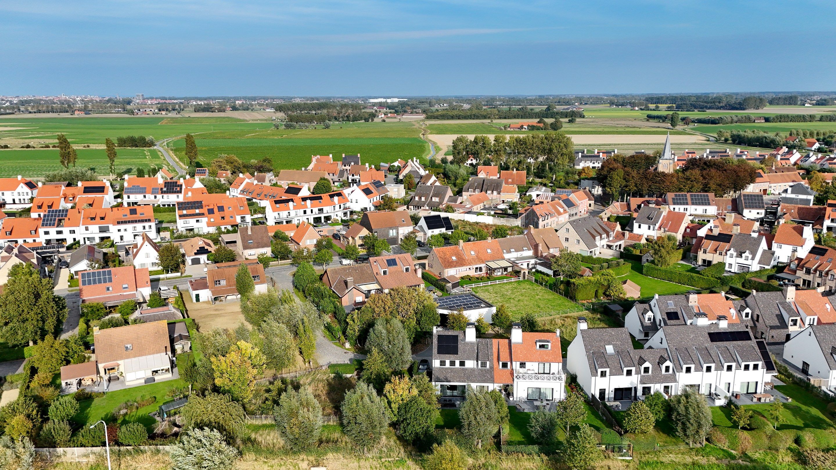 Recente en charmante woning in het mooie Ramskapelle foto {{pictureIndex}}