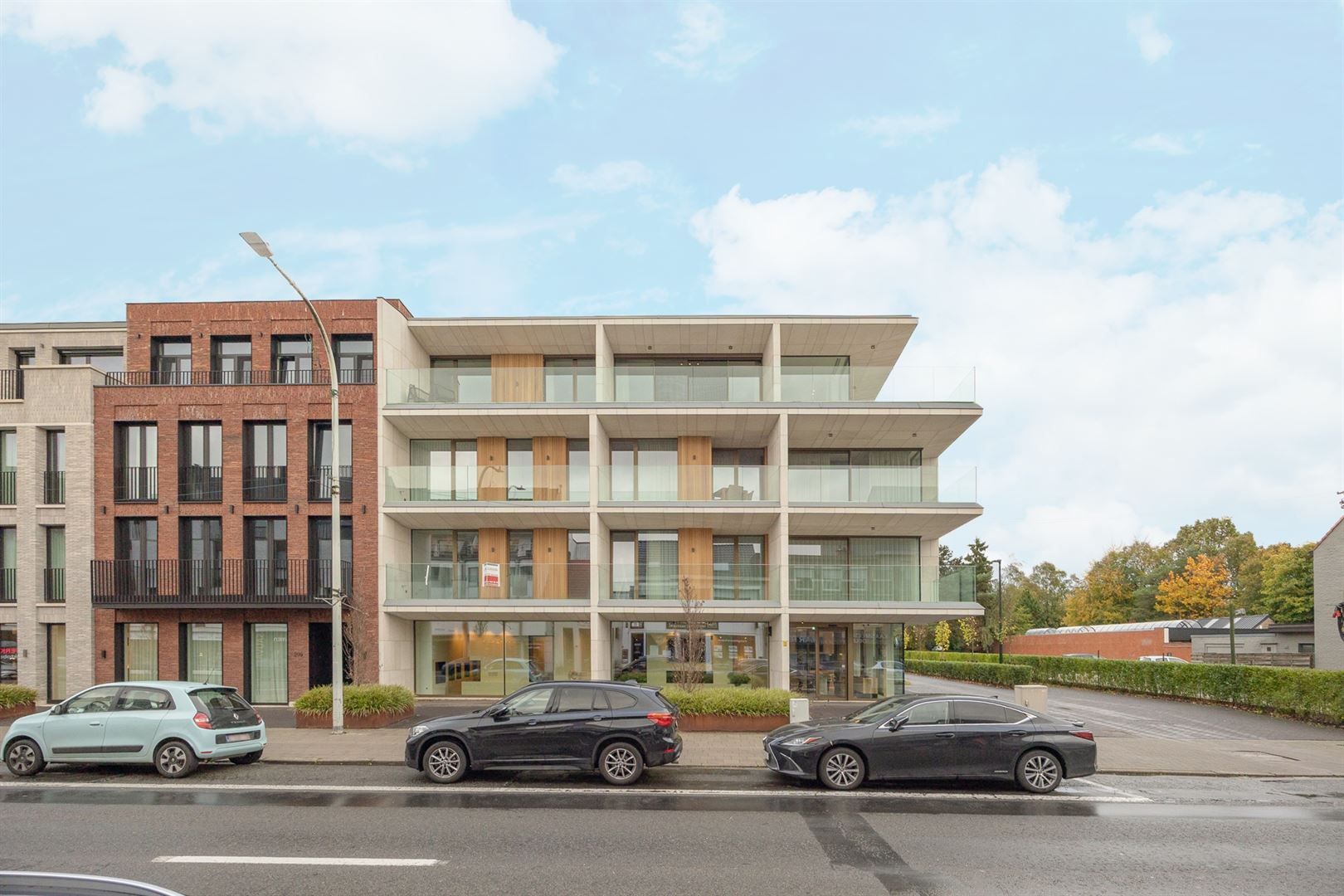 Luxe nieuwbouwappartement met terrassen foto 2