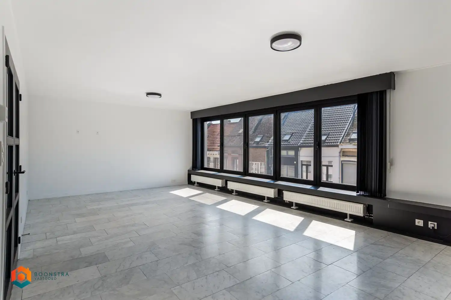 Gerenoveerd 2 slpkr appartement met uniek zicht op TOP locatie foto 7