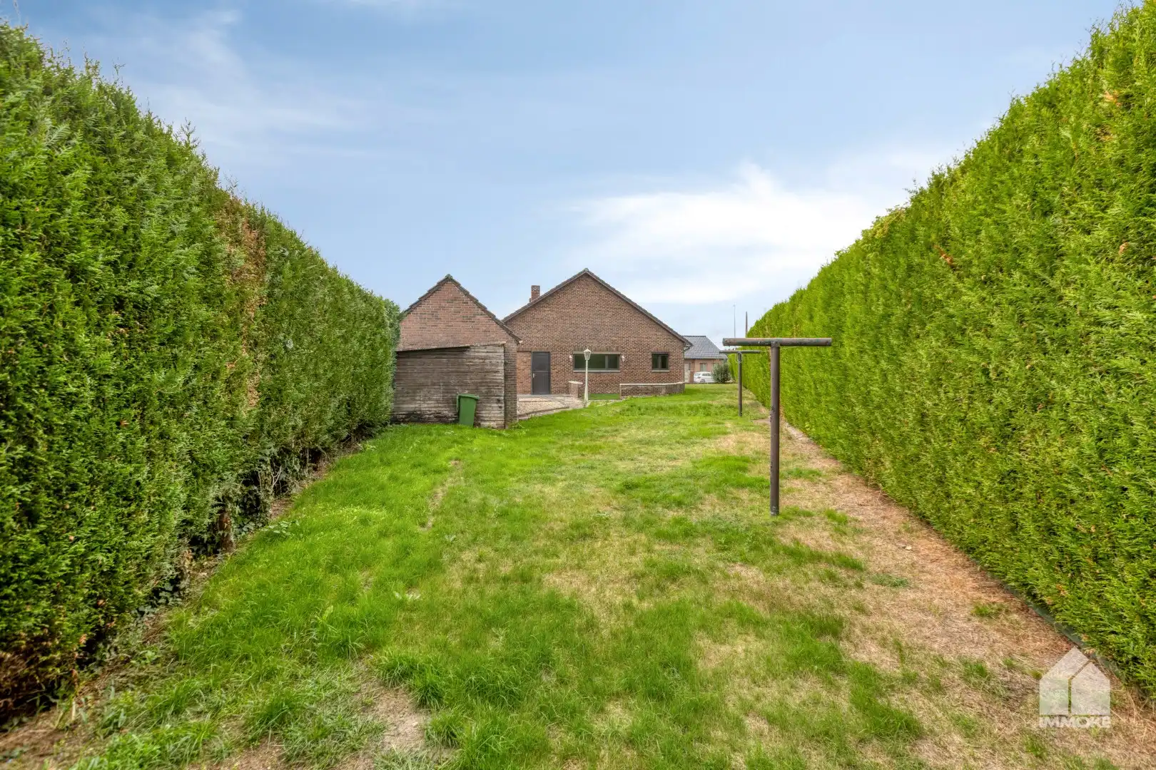 Te renoveren woning op 8a 40ca met 3 slpk en vrijstaande garage. foto 36