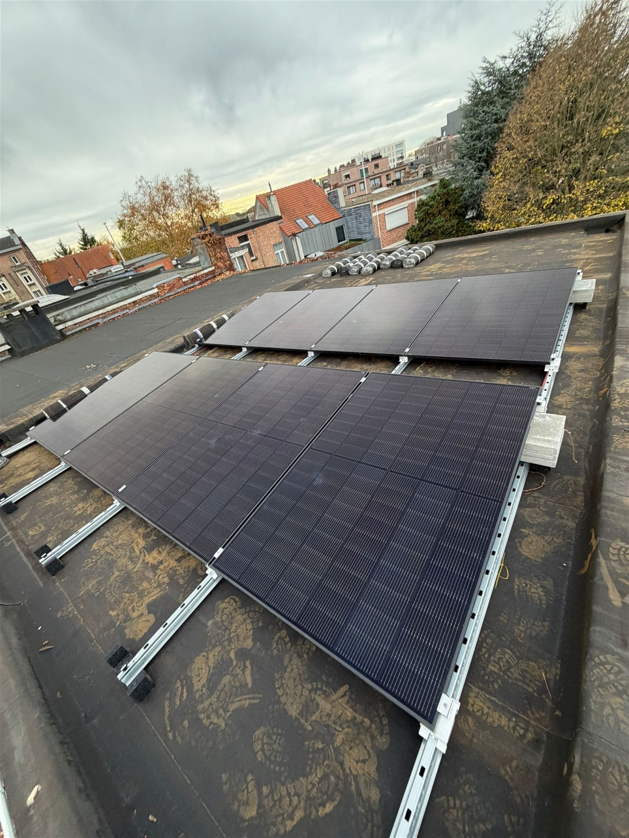 Prachtig gerenoveerd huis met tuin en 4 slaapkamers centrum Mortsel foto 24
