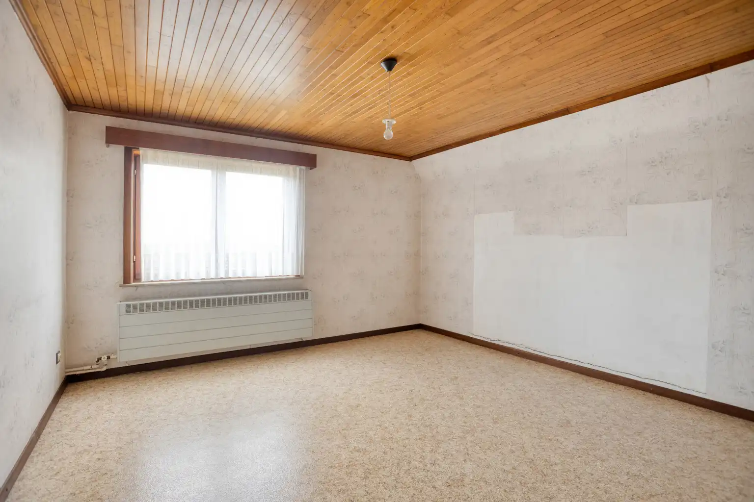 VRIJSTAANDE WONING MET TUIN IN KORTENAKEN foto 18