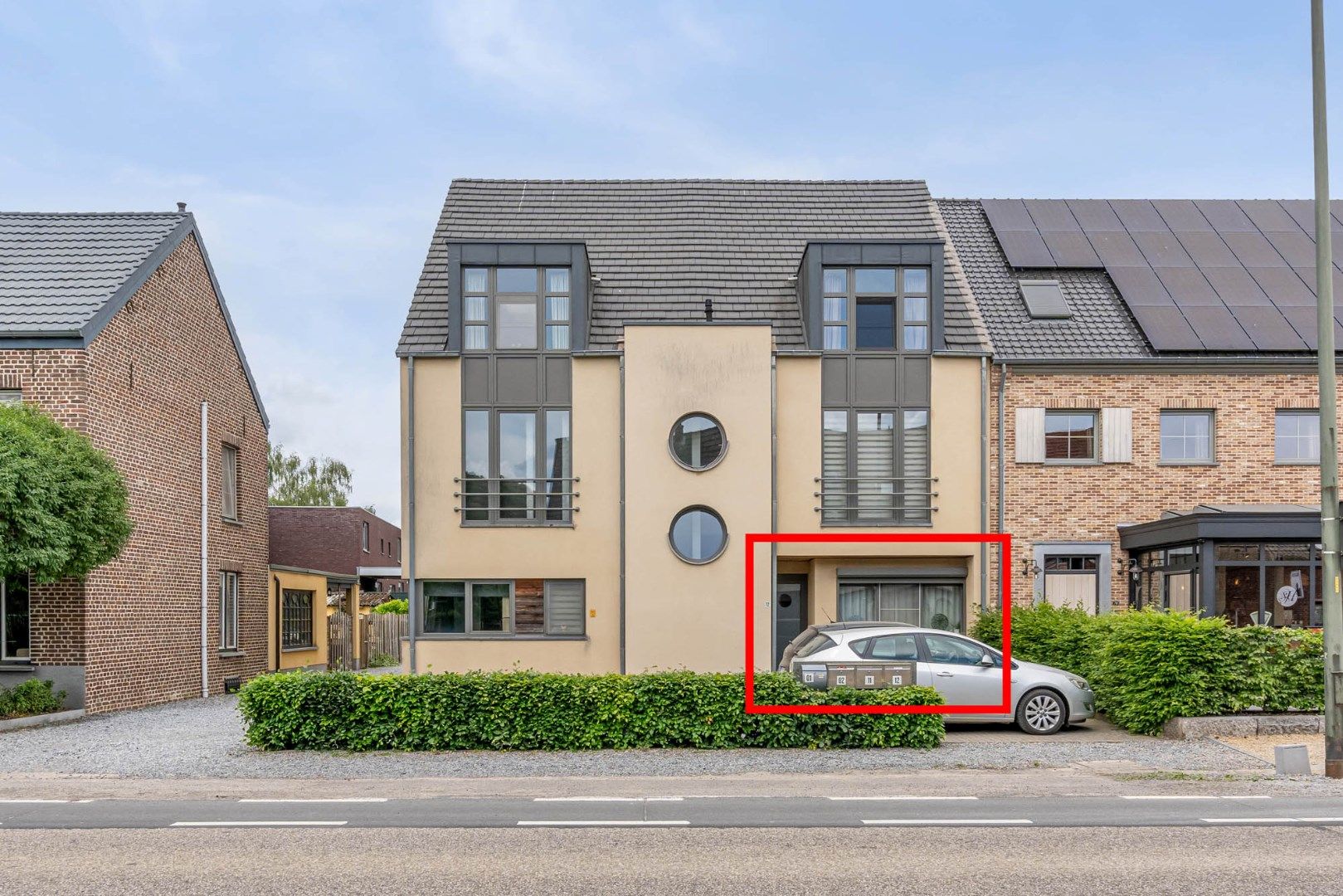 Investeringspand : gelijkvloers appartement vlakbij centrum met fraai terras en autostandplaats foto 3