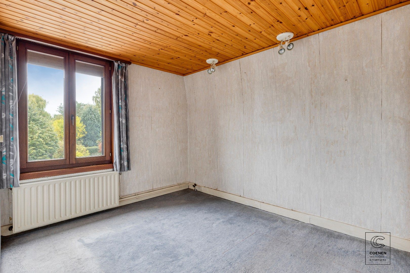 Te renoveren halfopen bebouwing met 2 à 3 slaapkamers op TOPlocatie te Brasschaat!  foto 9