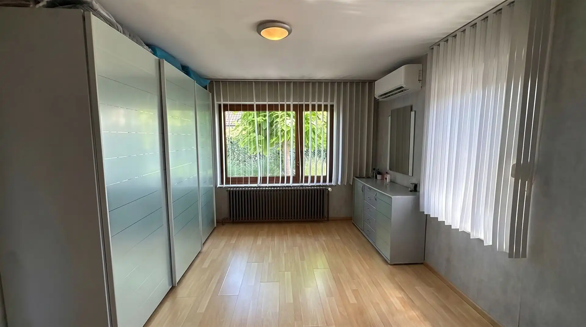 Vrijstaande gelijkvloerse woning op een perceel van 18a30ca. foto 15