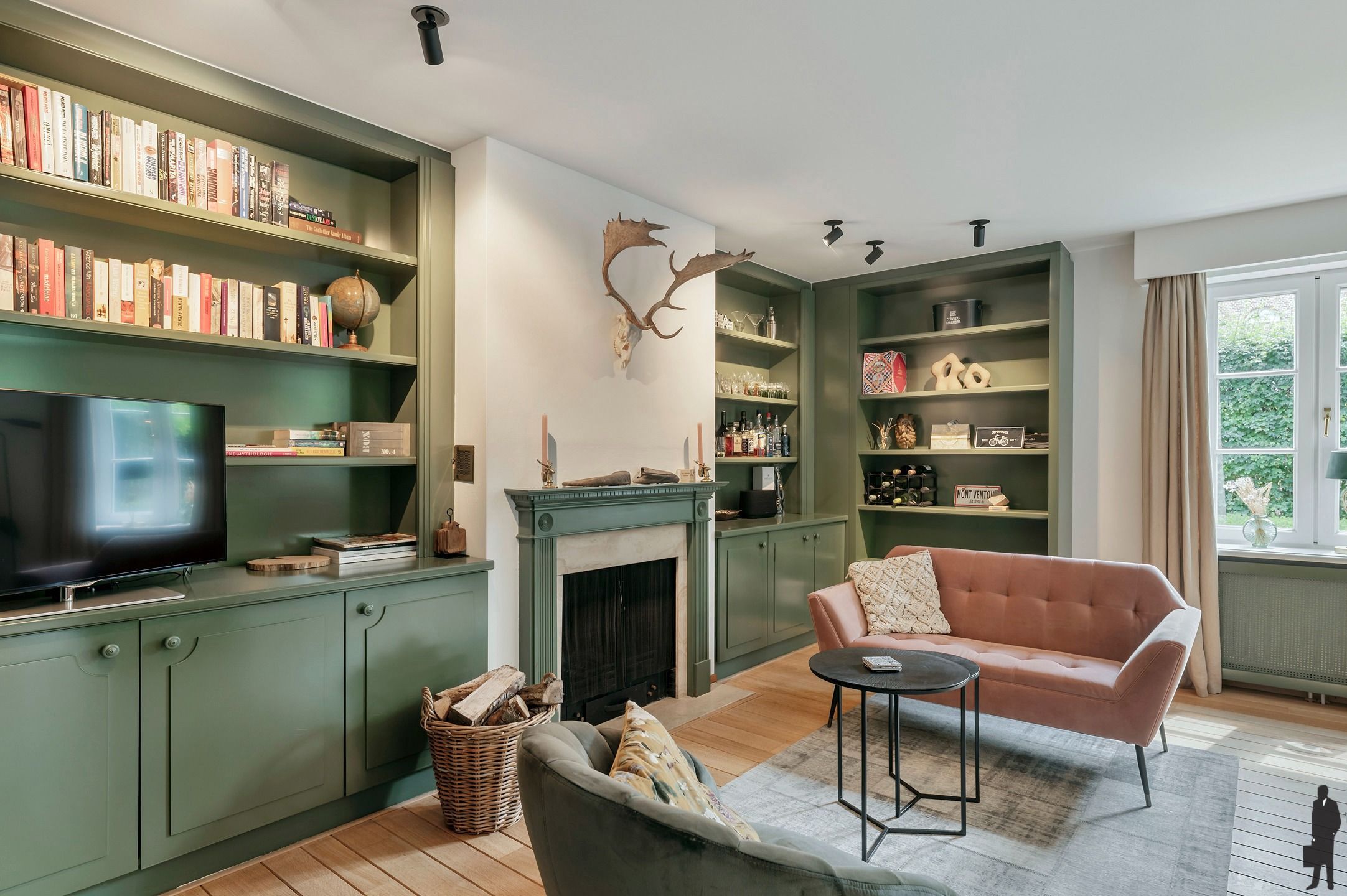In de residentiële villawijk, De Meersebergen nabij Breda klassieke herenhuis op ca. 2135 m² met uitzicht op "Markdal". foto 8