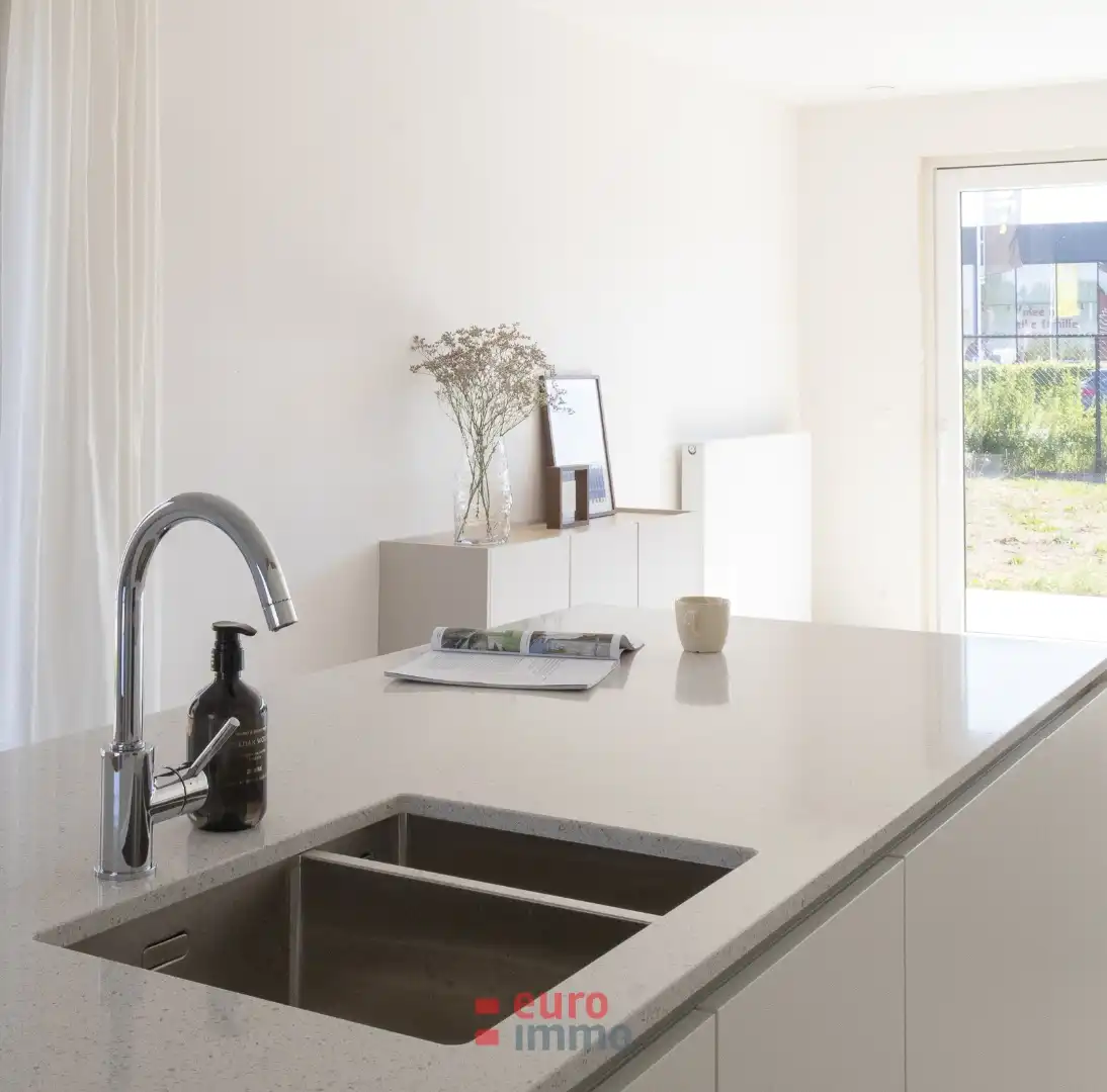 Luxueuze nieuwbouwwoning op centrale locatie in Torhout! foto 17