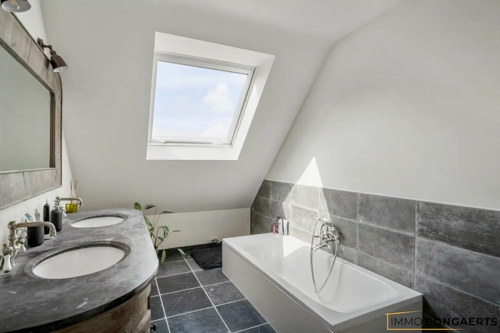 Instapklare woning met 3 slaapkamers foto 20