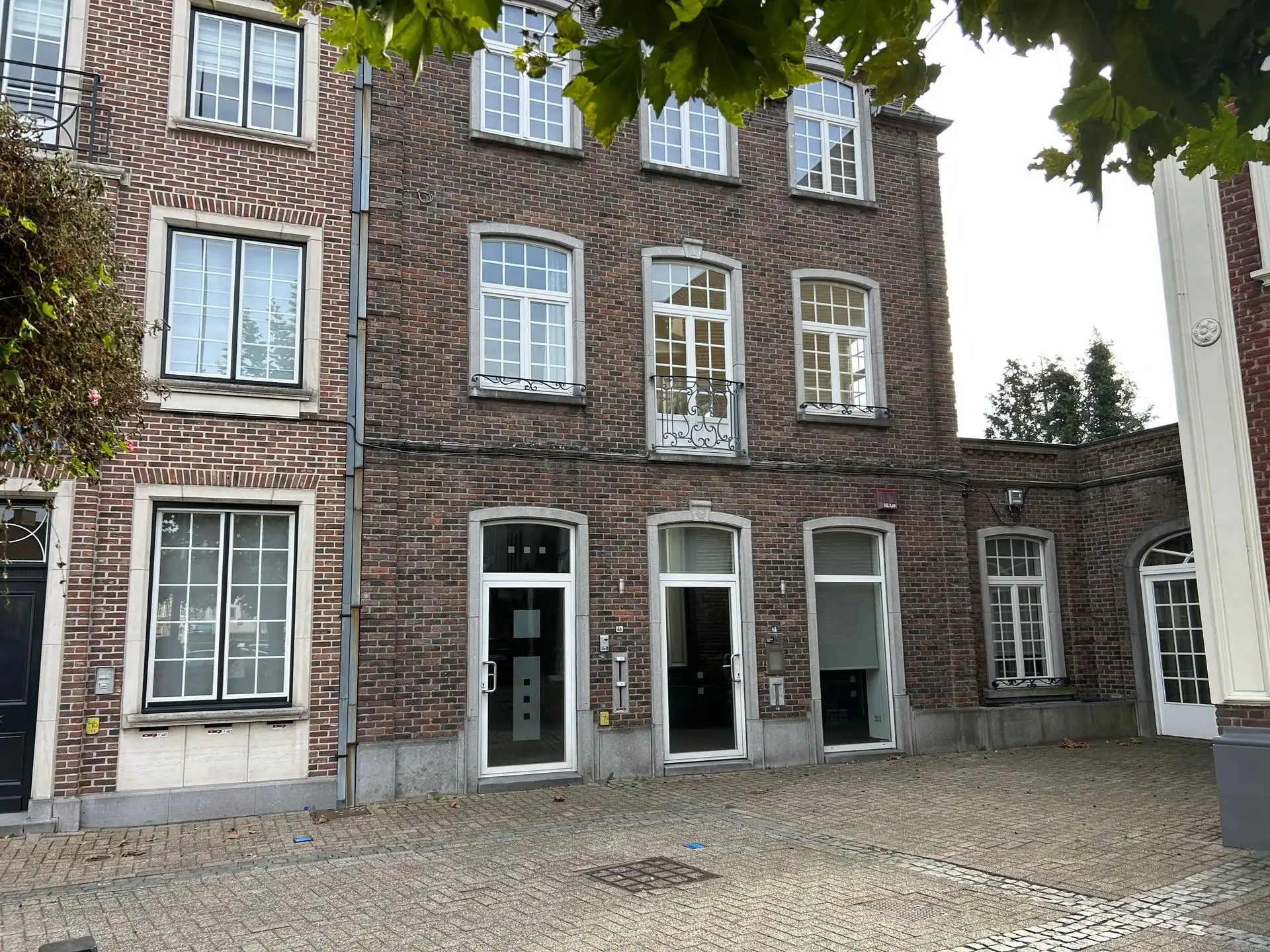 Appartement foto {{pictureIndex}}