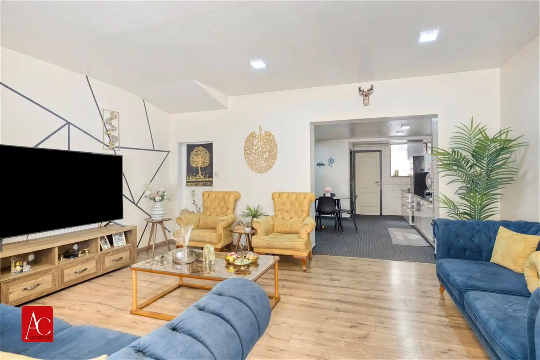 Instapklare gezinswoning met 3 slaapkamers en garage foto 4