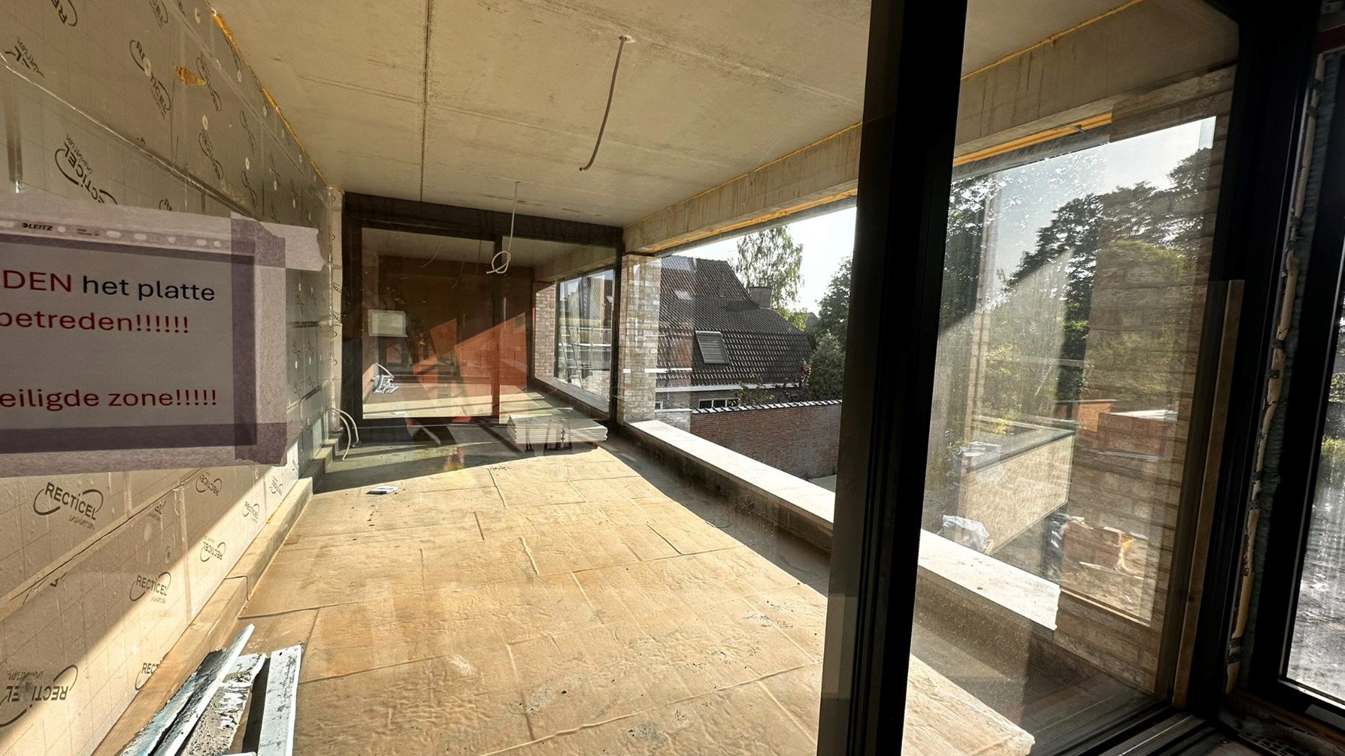 Karaktervolle "BEN" luxe appartement gelegen in het hart van Lokeren  foto 13