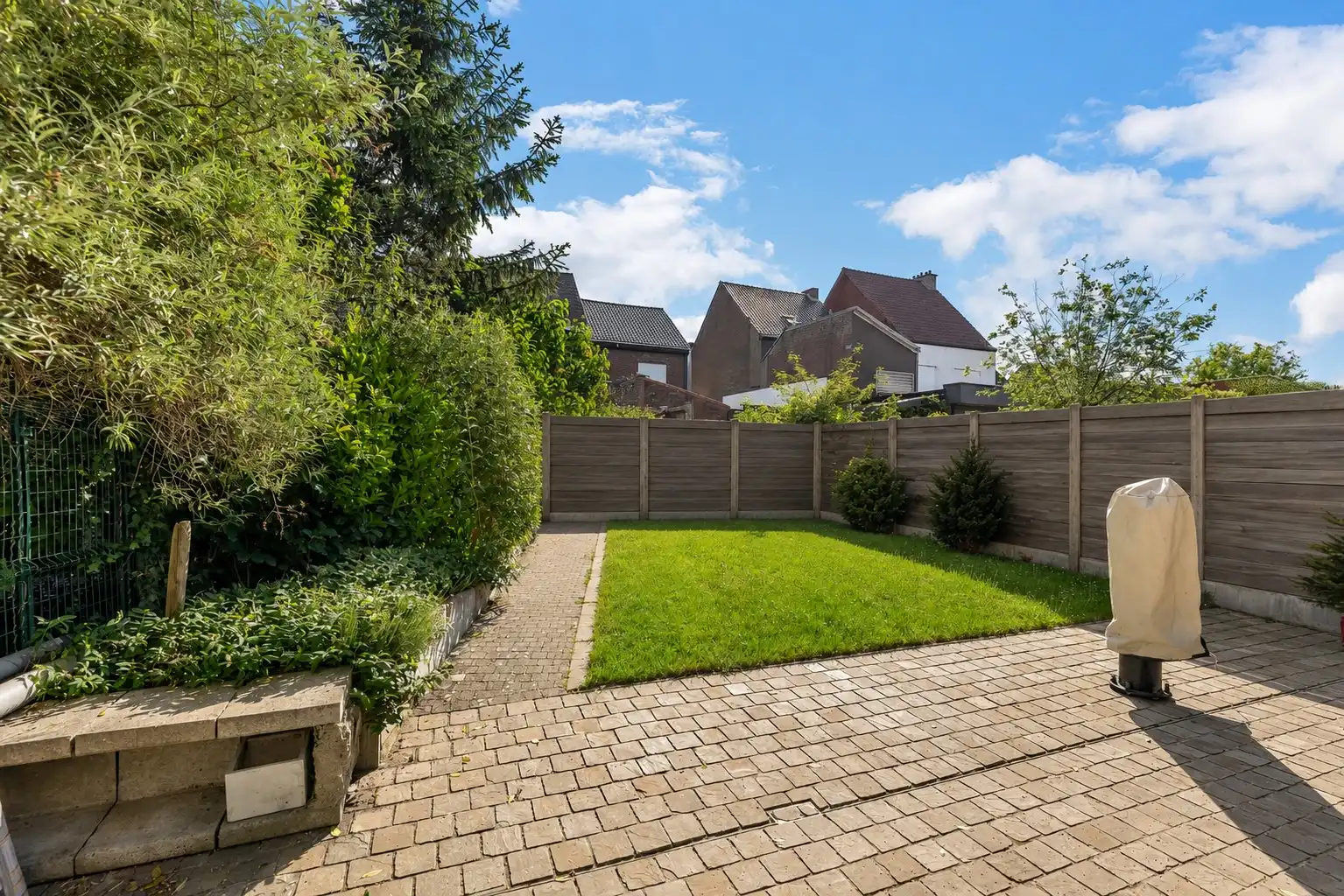 Instapklare woning op rustige locatie foto 24