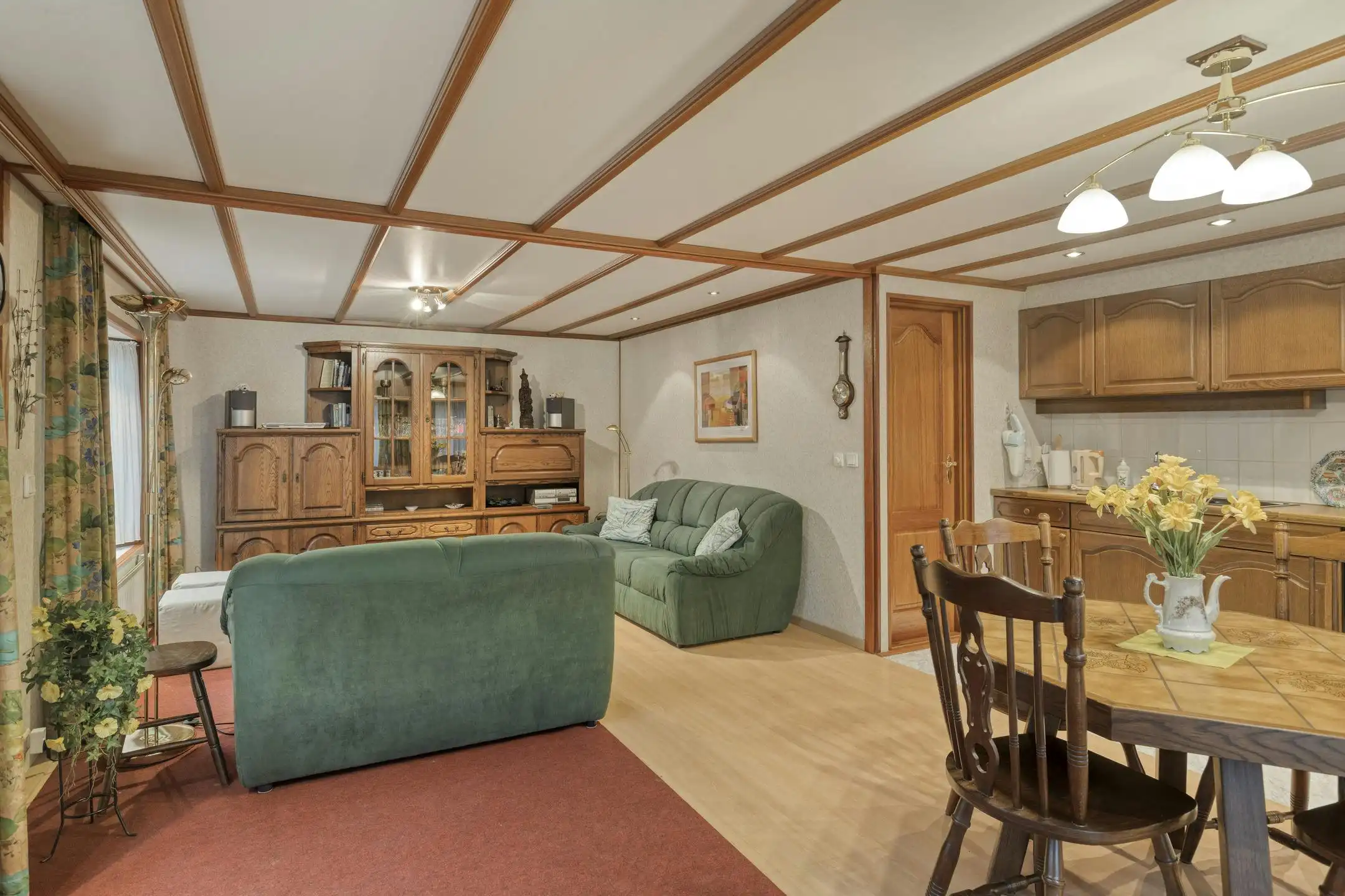 Verzorgde woning op prachtige bosgrond te koop in Wuustwezel foto 9