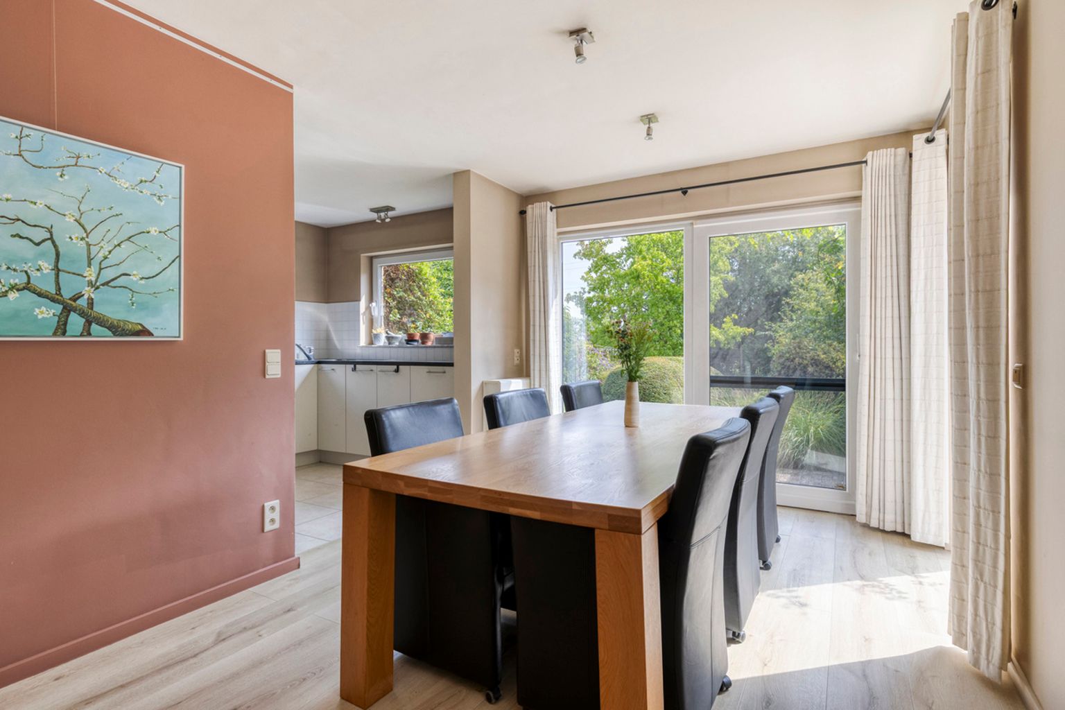 Uitstekend onderhouden en instapklare villa op 8 are 51 ca foto 6
