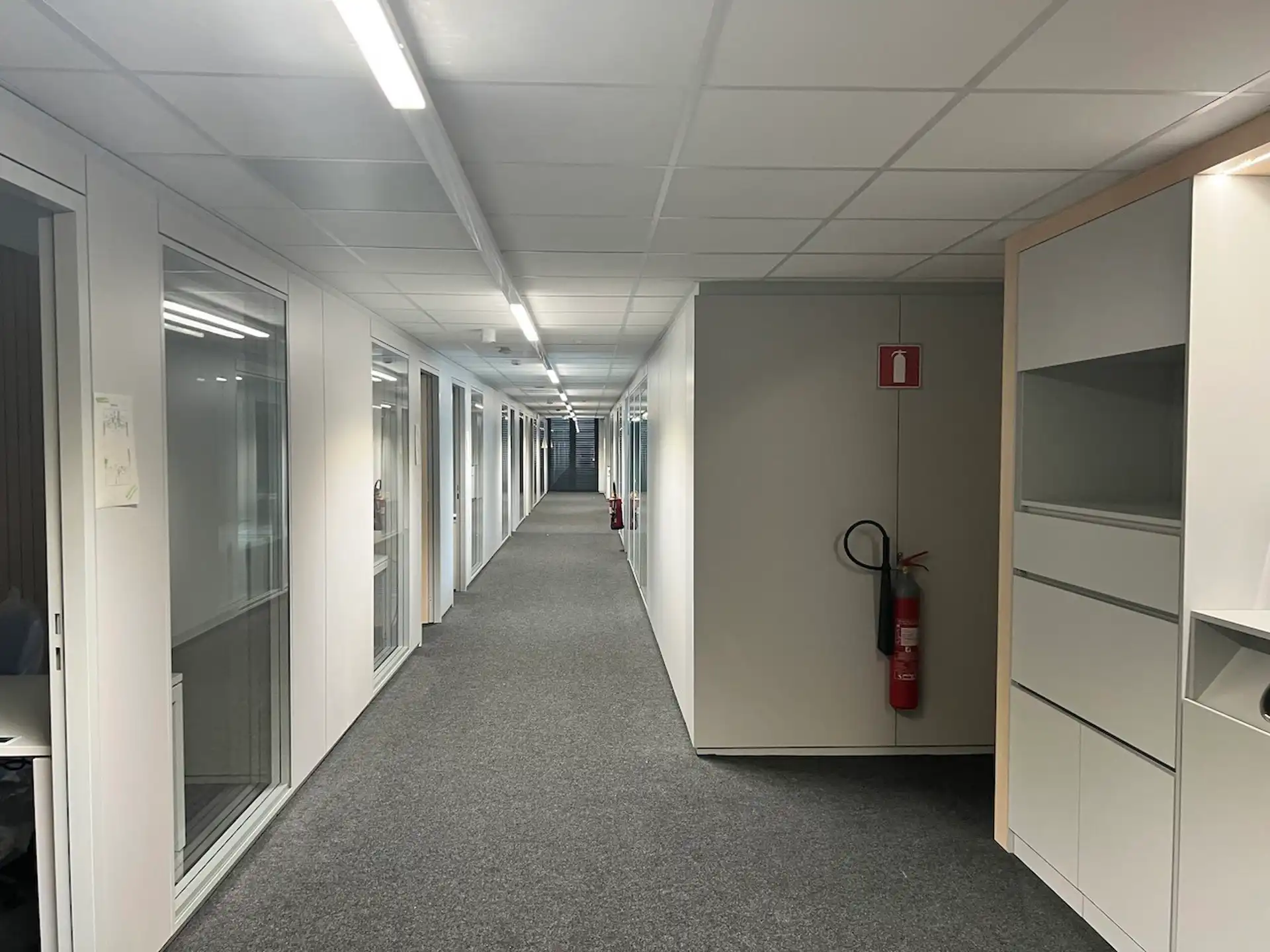 Kantoren 1.600 m² te huur, Tramstraat Zwijnaarde   foto 6