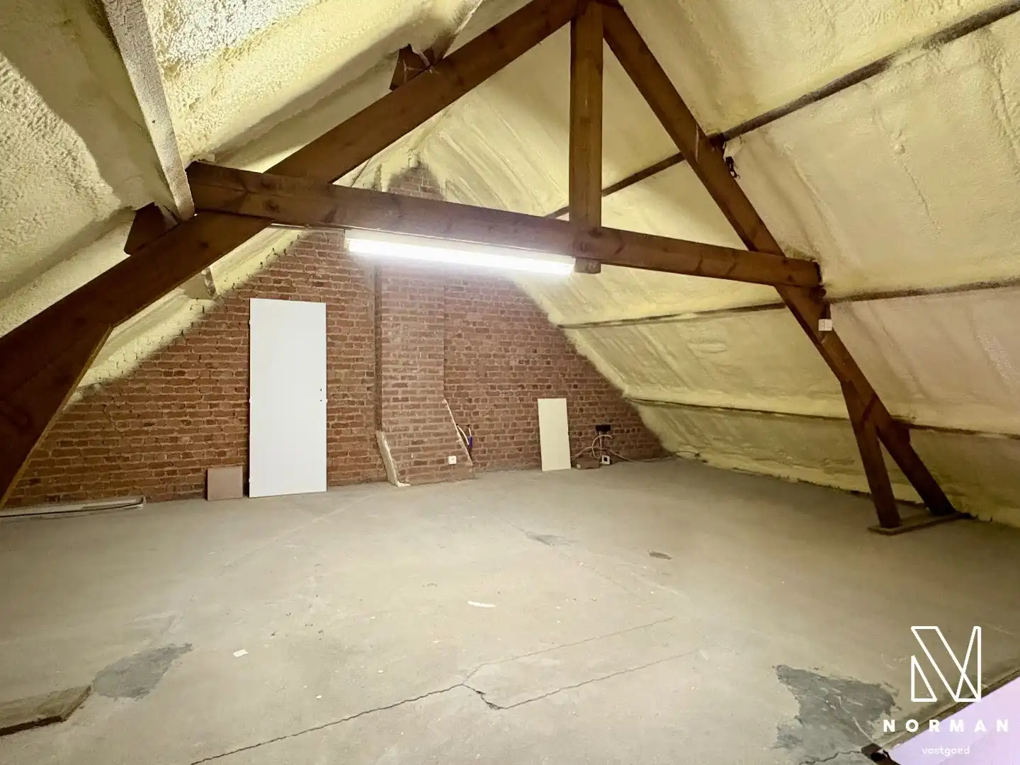 Gerenoveerde woning met 3 slaapkamers, EPC B, conforme elektriciteit in Wevelgem foto 15