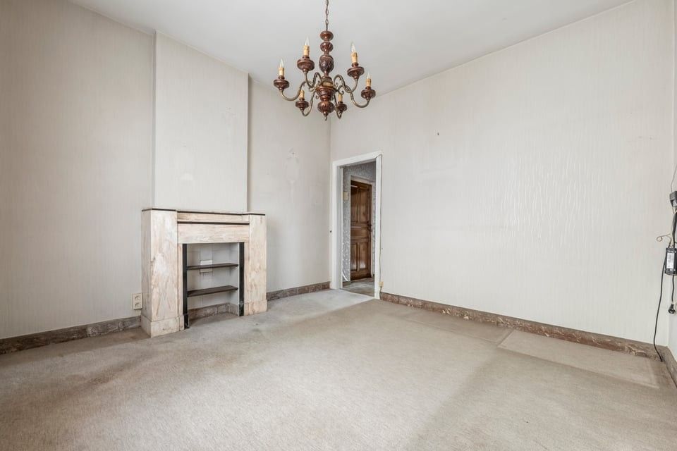 TE RENOVEREN HOEVE MET VEEL POTENTIEEL IN RIEMST foto 12