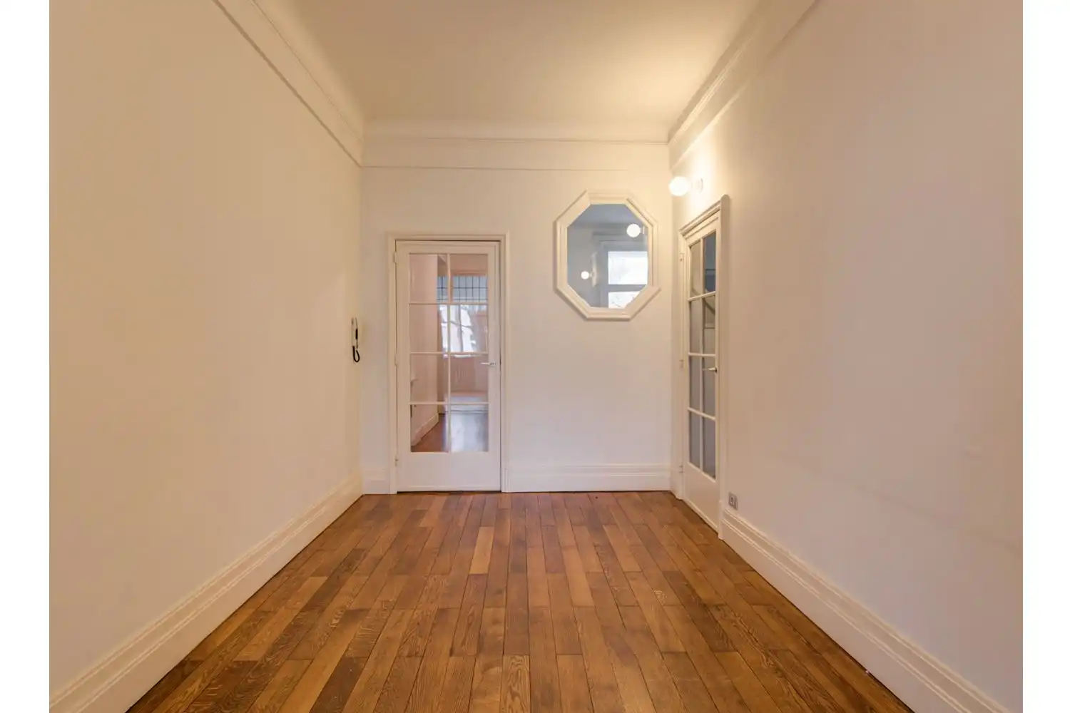 Uitzonderlijk gerenoveerd art-decoappartement van 212 m² met terras aan de Jan van Rijswijcklaan foto 29