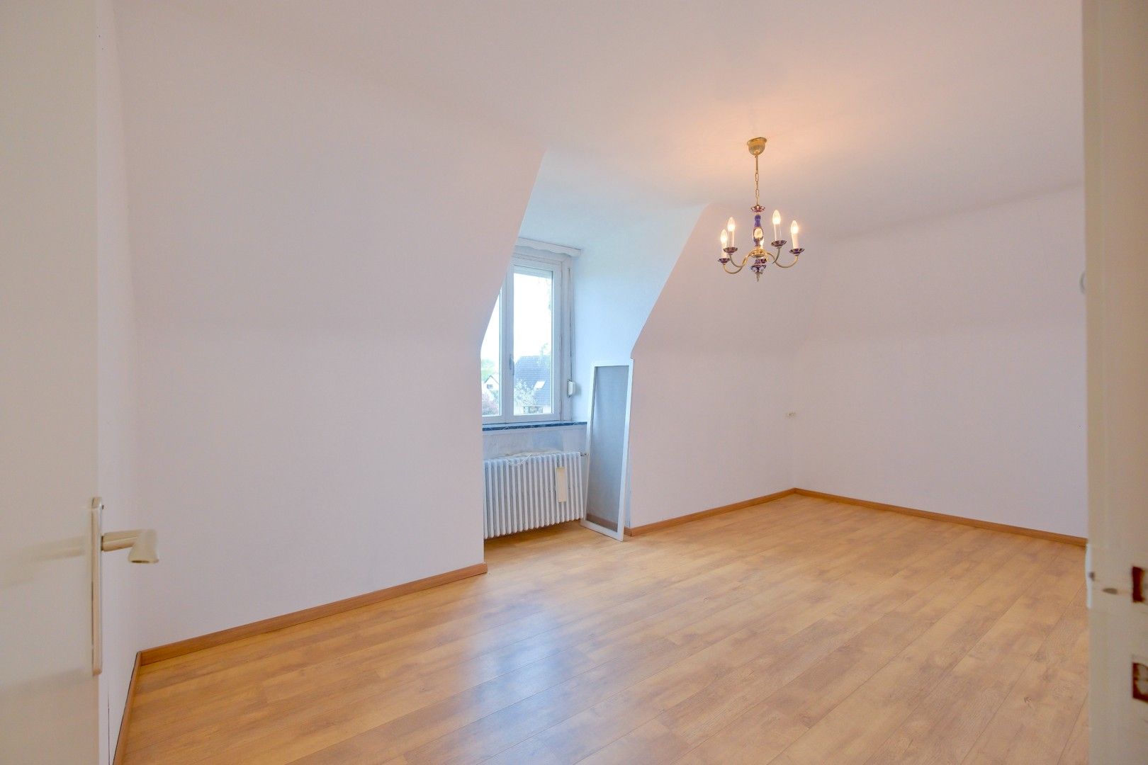 Prachtige villa met 5 slpks, ruime tuin (1.198m²) en EPC-label B foto 21