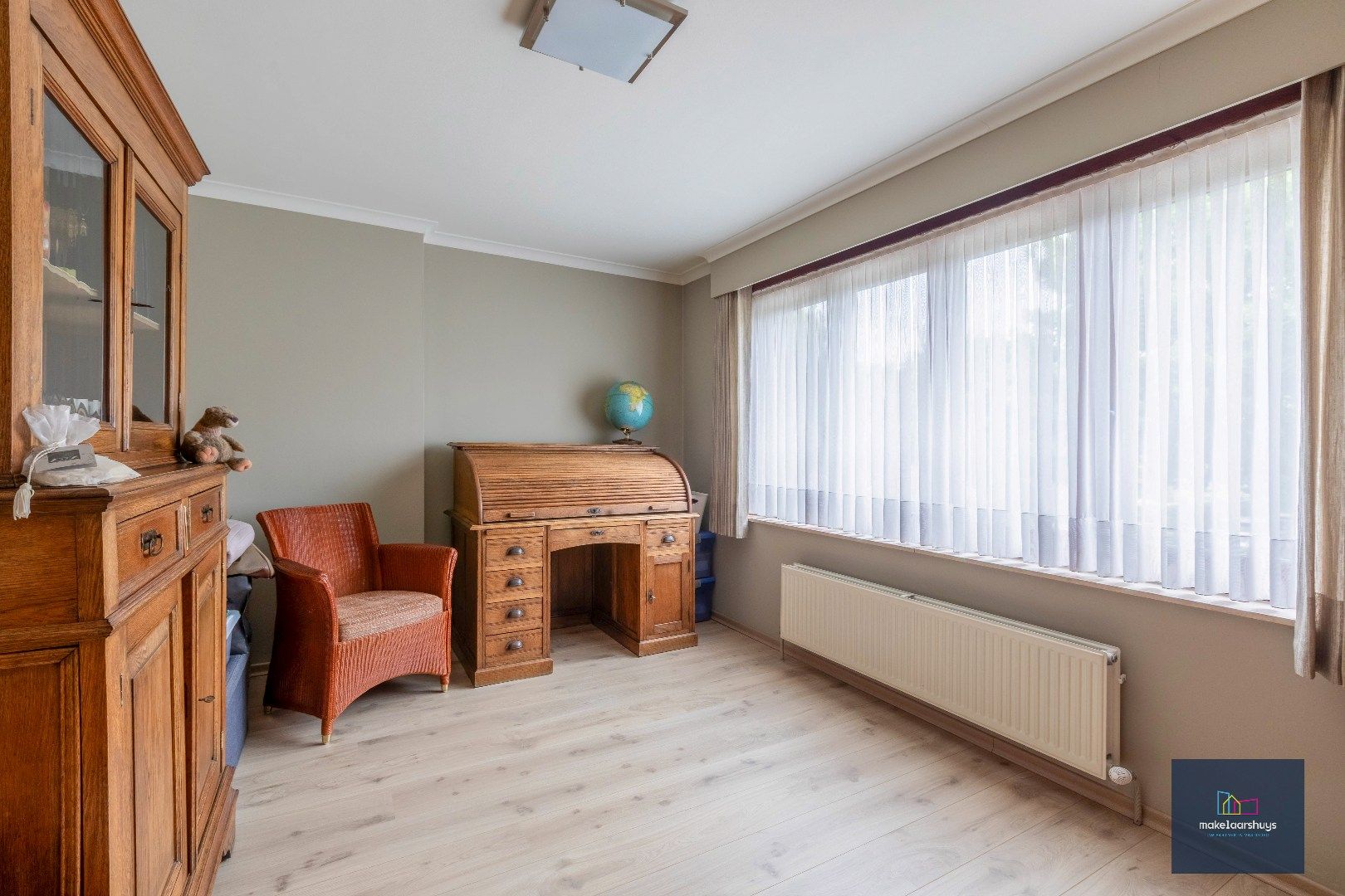 Stijlvolle HOB met 4 slpkamers, bureau en dubbele garage.  foto 10