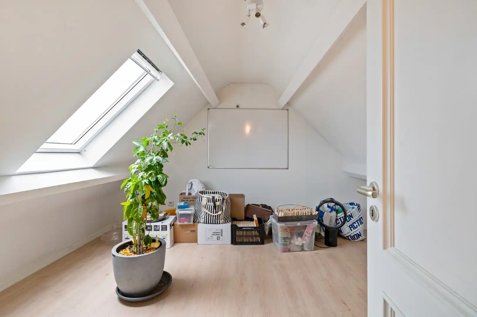 Charmante woning met 3 slpk en een mooie tuin in Wuustwezel. foto 13