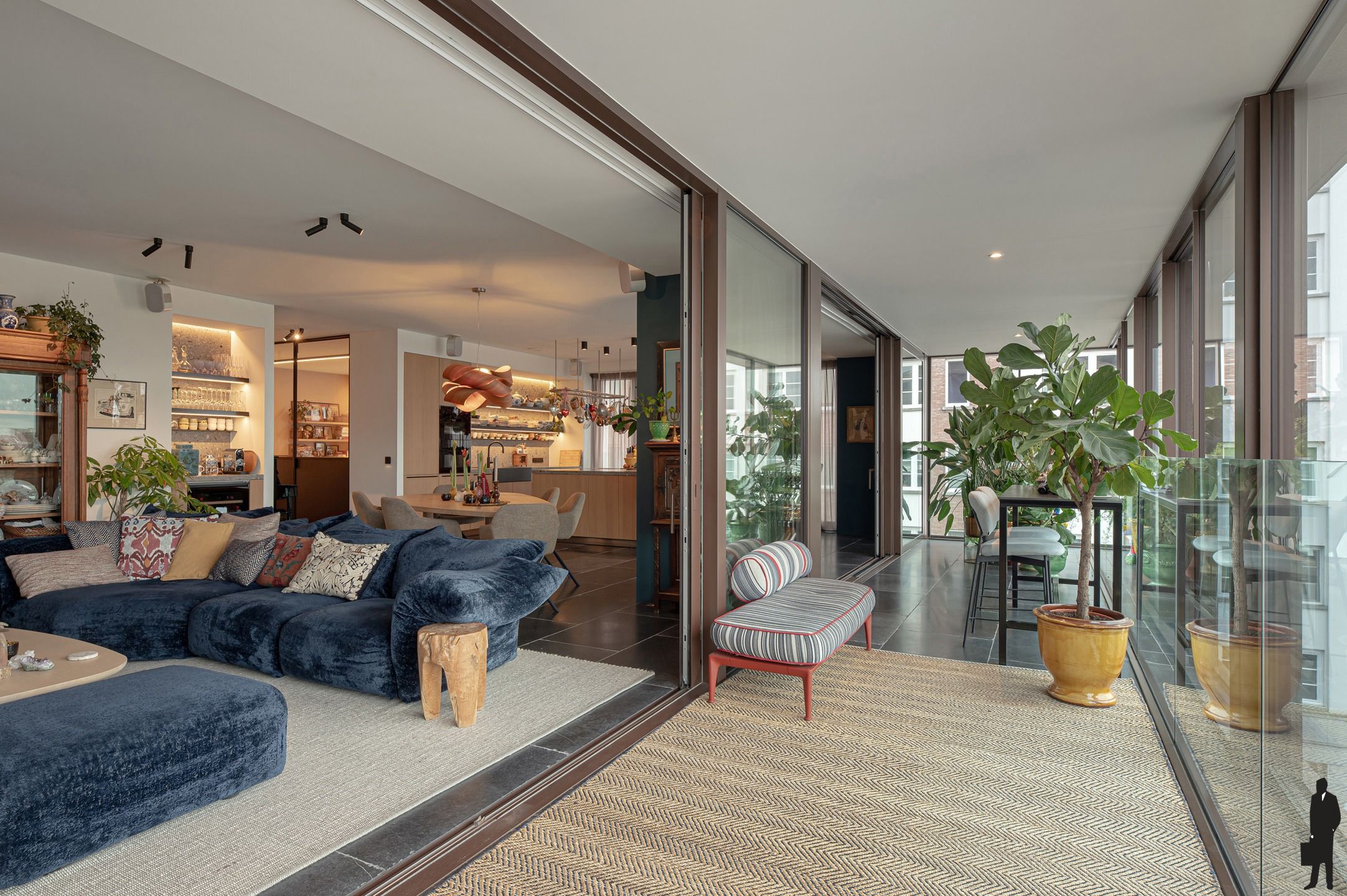 Een parel in het hart van Antwerpen met een complete woonervaring van luxe en welzijn foto 3