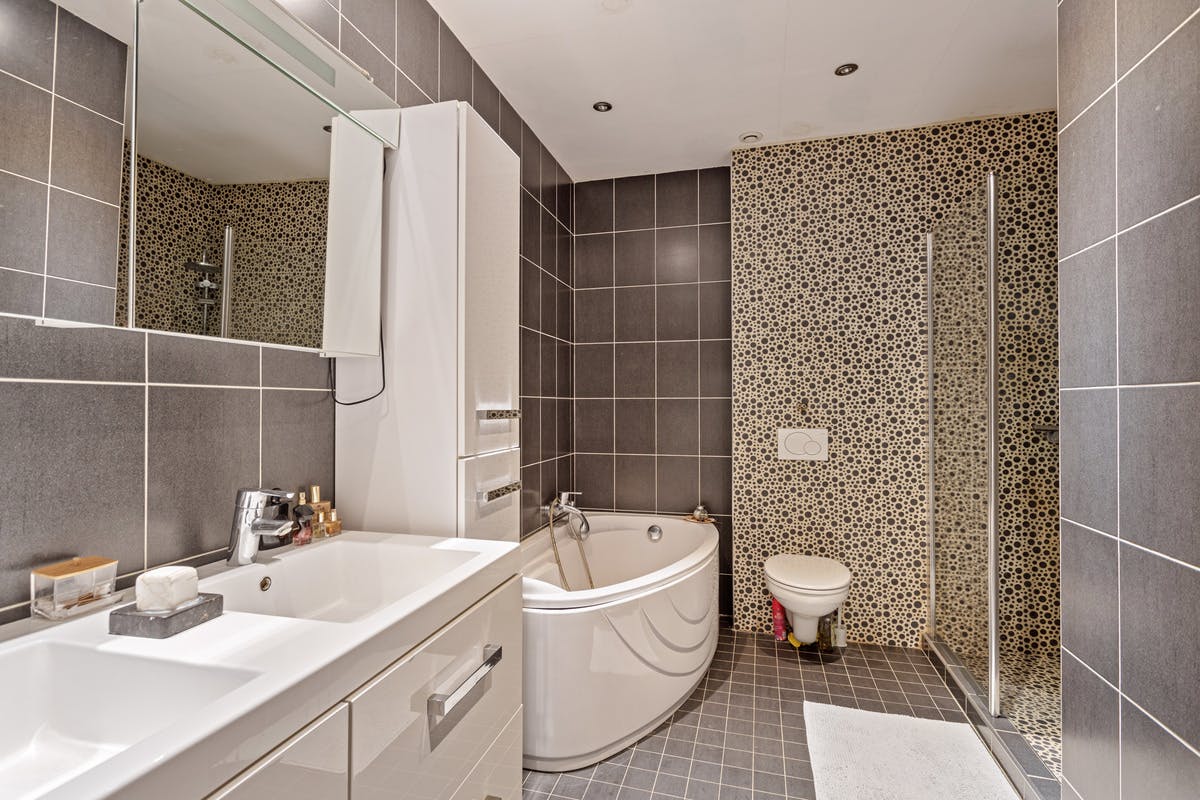 Opbrensteigendom met 2 appartementen te koop in Wemmel foto 9