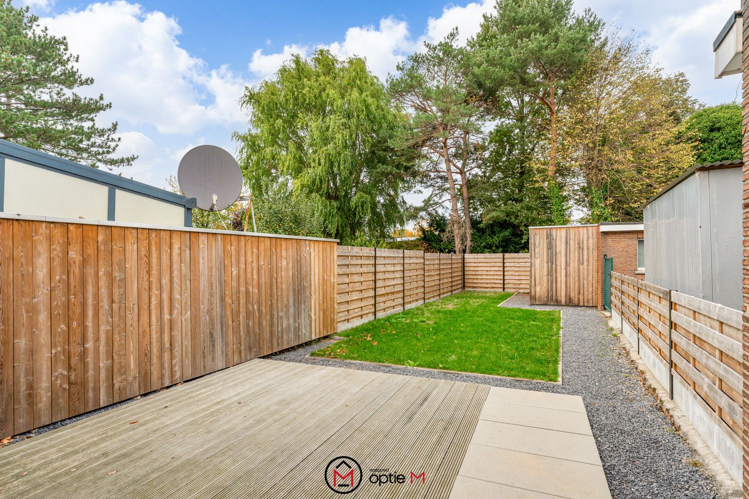 Volledig gerenoveerde woning met 4 slaapkamers en 2 badkamers in Hasselt foto 25