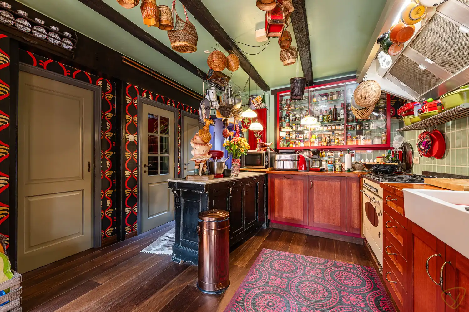 Voormalig muziek- en eetcafé “De Filosoof” wordt verkocht. foto 4