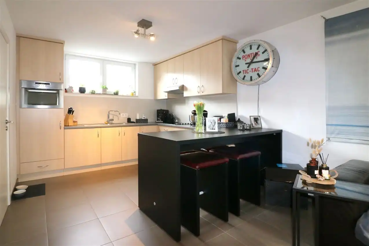 Duplex met twee slaapkamers, garage temidden centrum foto 5