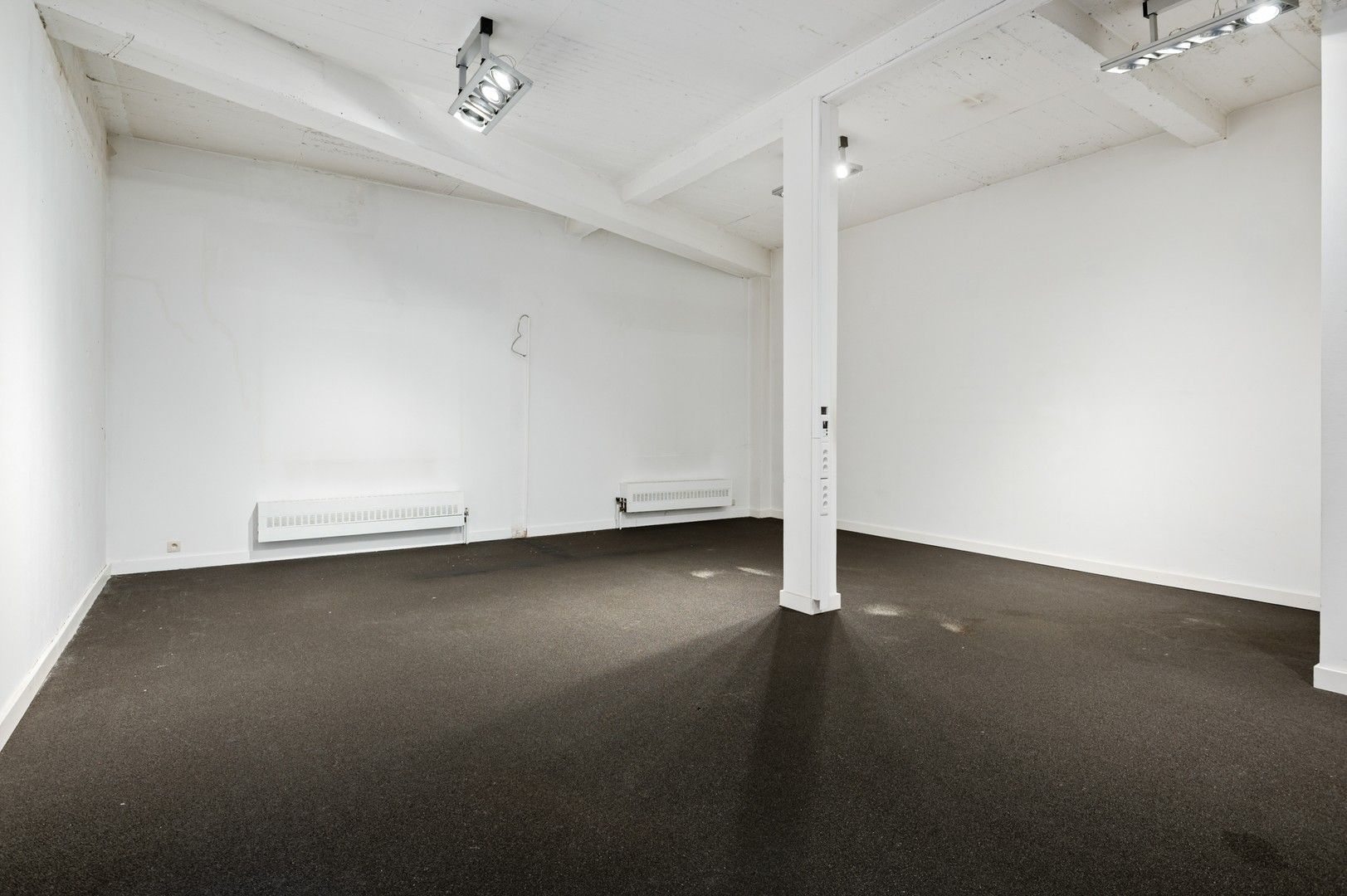 Ruim handelspand ca. 155 m² in centrum Brasschaat foto 9