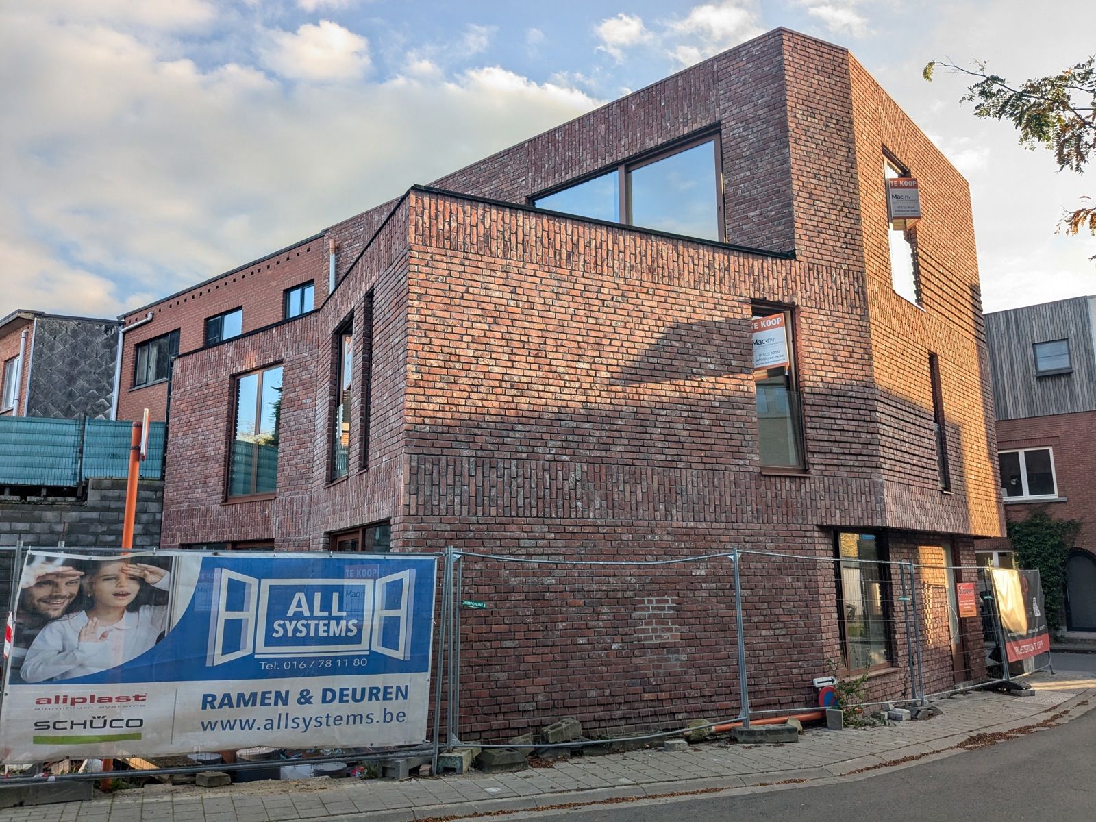 Nieuwbouw duplex met grote ramen en tuintje 6% BTW mogelijk! foto 4