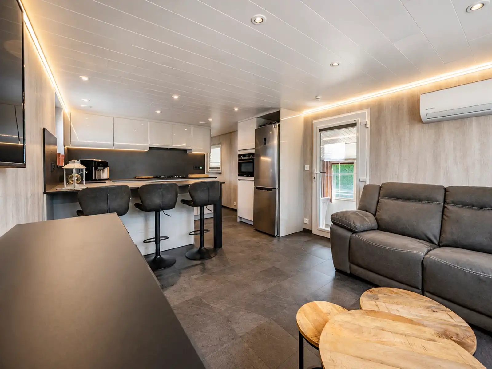Gerenoveerd vakantieverblijf aan het Donkmeer in Berlare foto 3