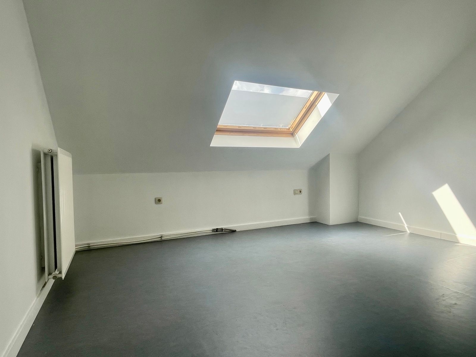 éénslaapkamerappartement in het centrum van Aalst! foto 6