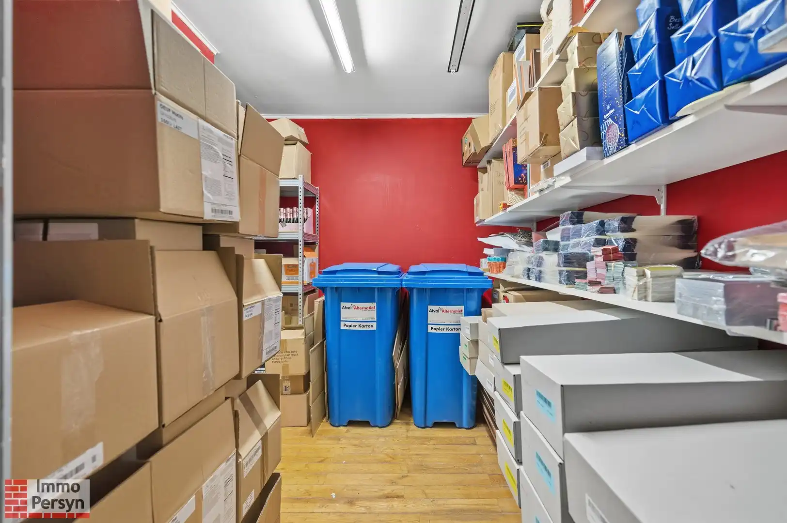 Zorgeloze investering op toplocatie: Gerenoveerd handelspand (Leonidas) in hartje Scherpenheuvel foto 8