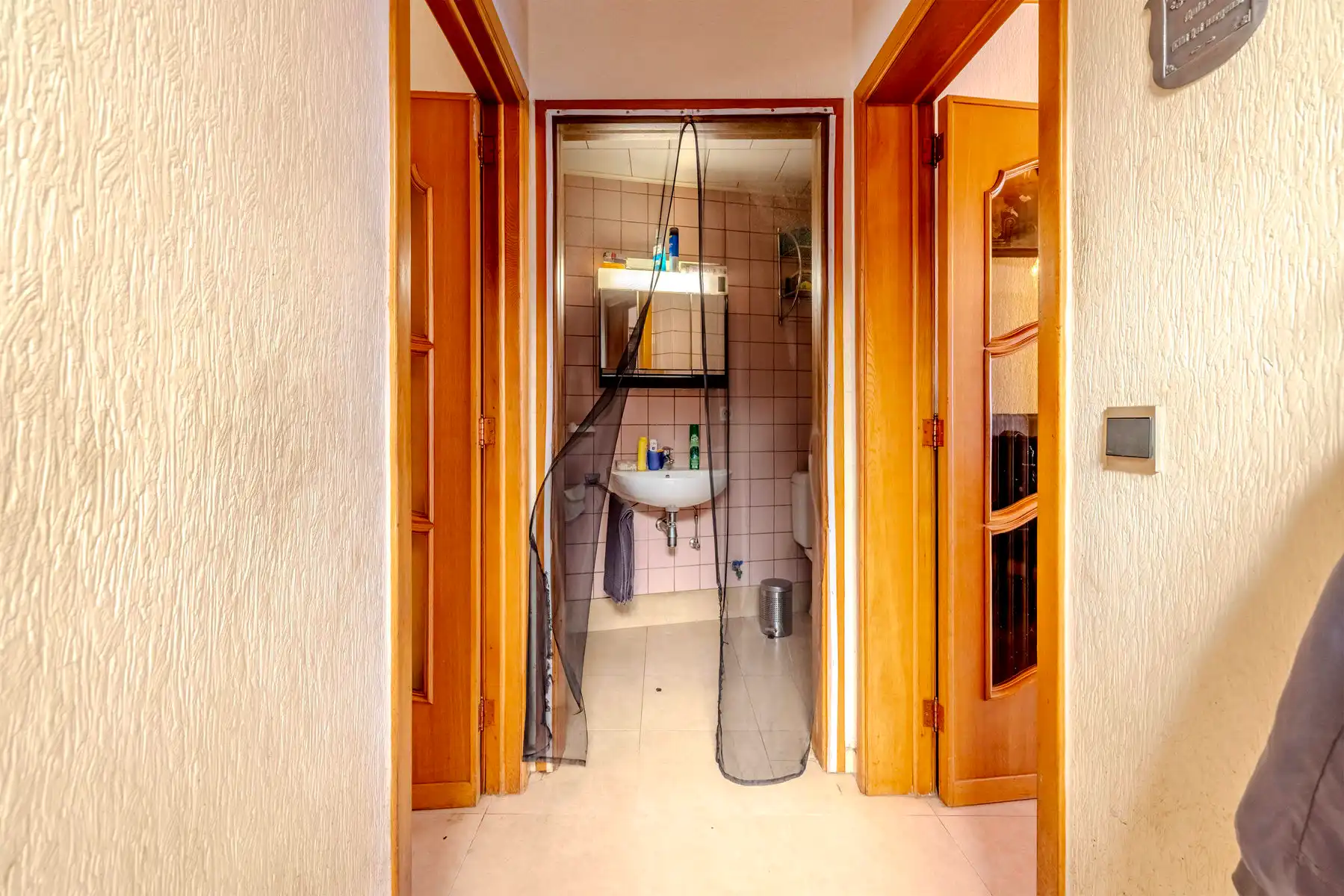 Te renoveren woning met 4 slaapkamers in Lier foto 3