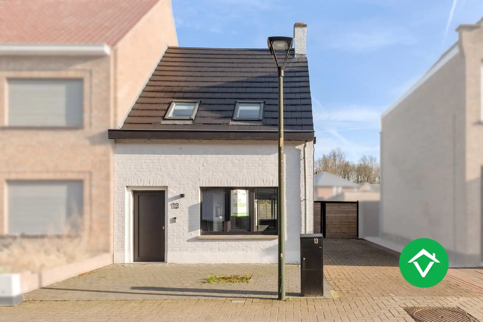 Volledig vernieuwde woning met 3 slaapkamers en bijgebouw in centrum Koekelare foto 31