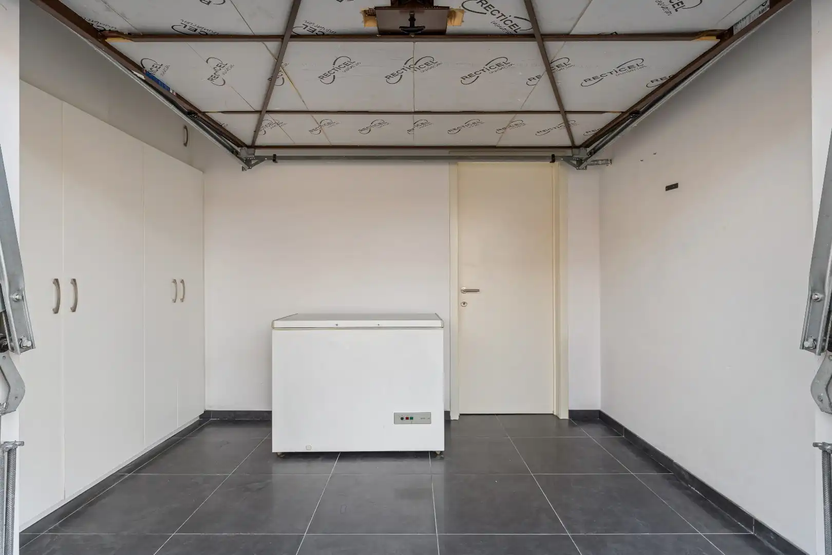 Verzorgde woning met hedendaags energiecomfort, terras, tuin en garage, ideaal voor jong gezin! foto 28