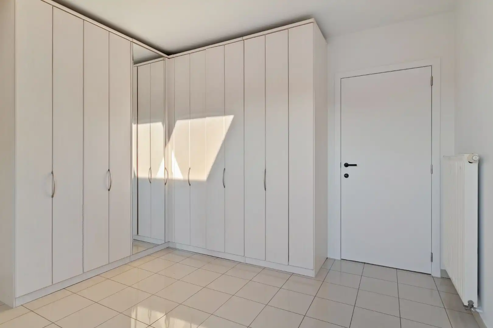 Centraal gelegen appartement met mooi zicht foto 11