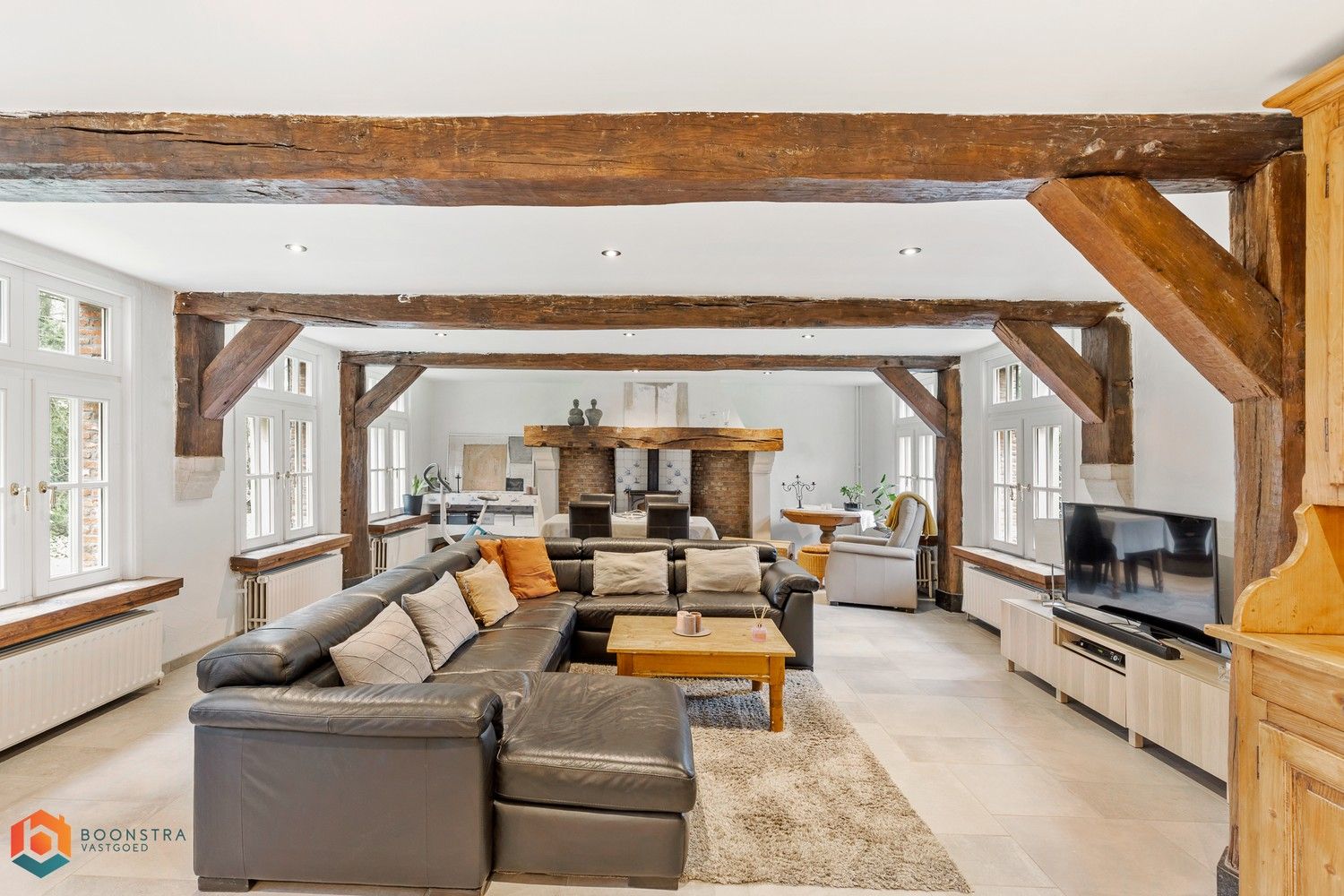 Instapklare hoeve met mogelijk 5 slpkrs op 3302 m² te Herentals foto 4