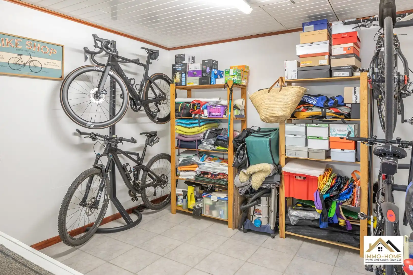 Halfopen bebouwing nabij centrum Wachtebeke foto 24